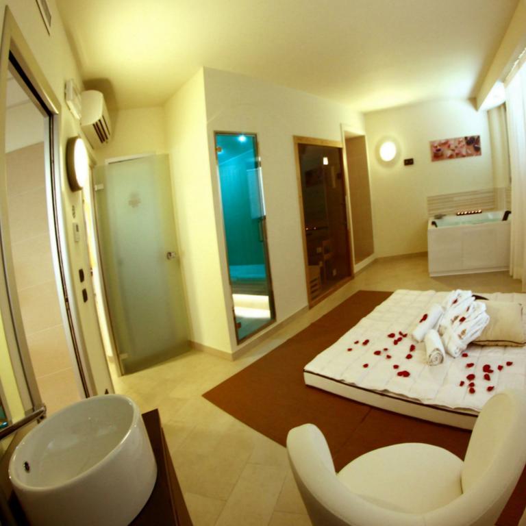 Granozzo con Monticello Hotel Novarello מראה חיצוני תמונה